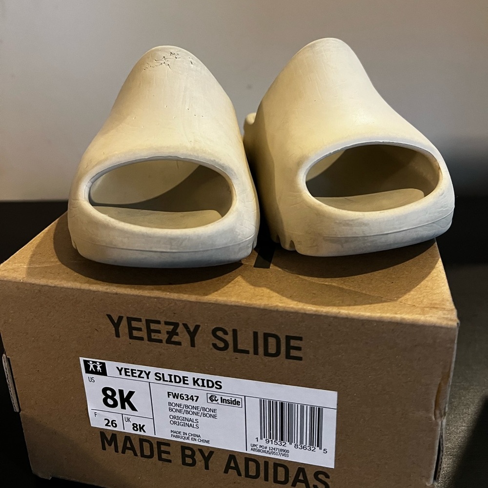Toddler Yeezy Bone Slides